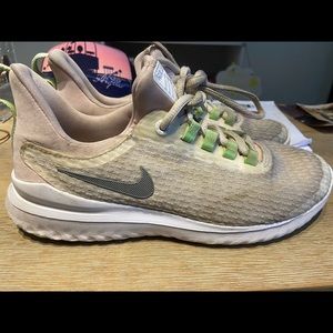 Nike Girls shoes Used